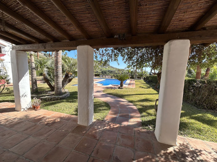 Image No.57-Propriété de 9 chambres à vendre à Frigiliana