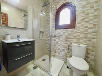 15-11d12f2f454f2f5e9b981fdd8b901d51