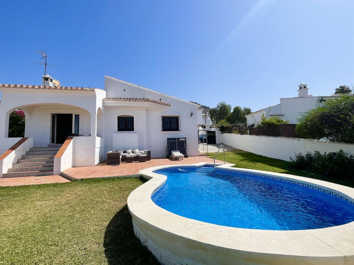 Image No.22-2 Bed Property for sale