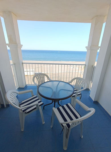 Image No.3-3 Bed Property for sale