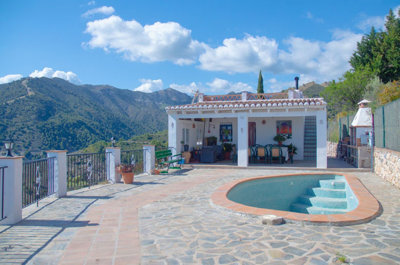 2 Bed Property for sale