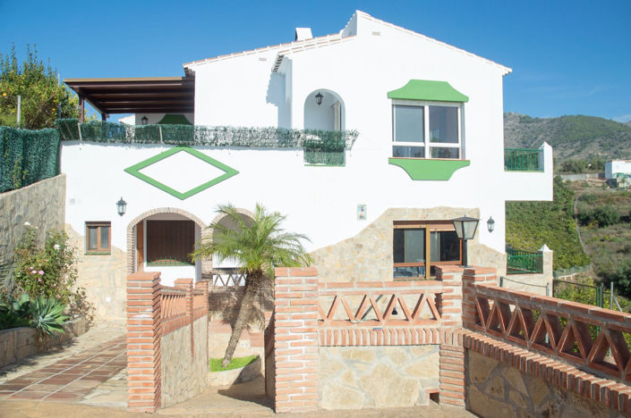 Image No.18-4 Bed Property for sale
