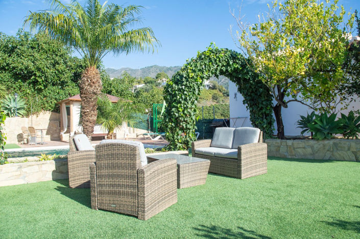 Image No.24-4 Bed Property for sale