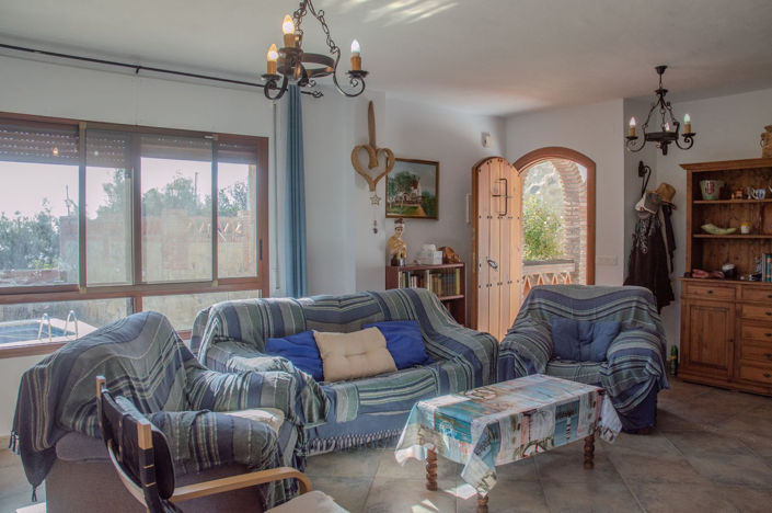 Image No.35-4 Bed Property for sale