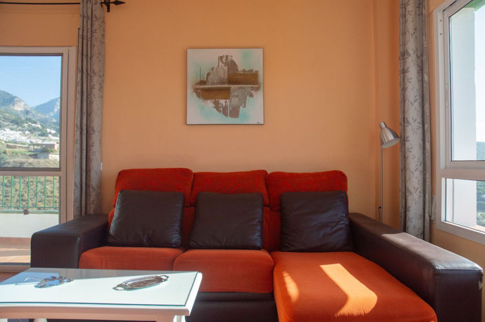 Image No.6-4 Bed Property for sale