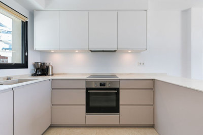 8-e64a9055bba3e77ac8aca3b893cdf826