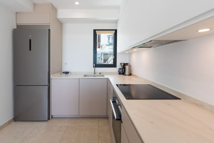 Image No.9-3 Bed Property for sale