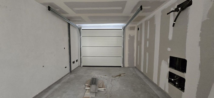 Image No.10-4 Bed Property for sale