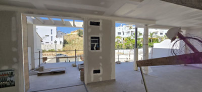 12-53013098fcab6c38b1379cd33298e050