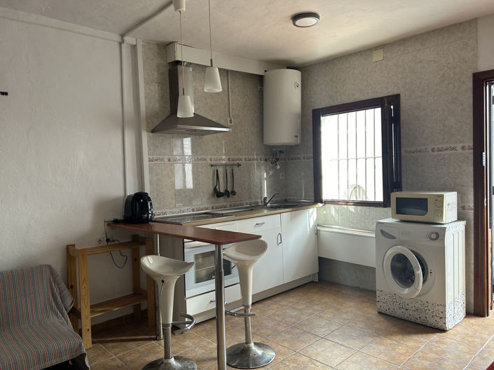 Image No.29-3 Bed Property for sale