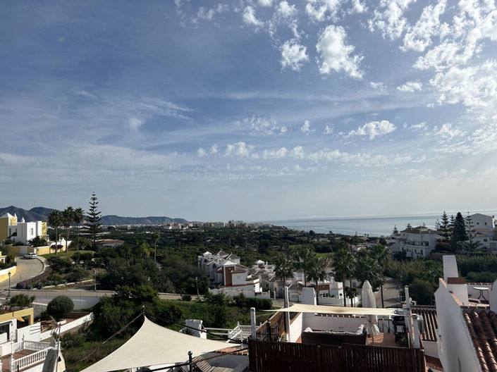 Image No.9-3 Bed Property for sale