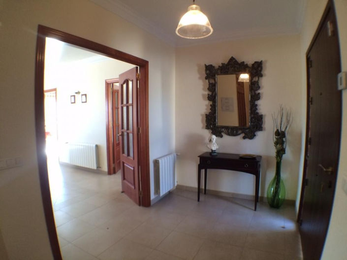 Image No.15-5 Bed Property for sale