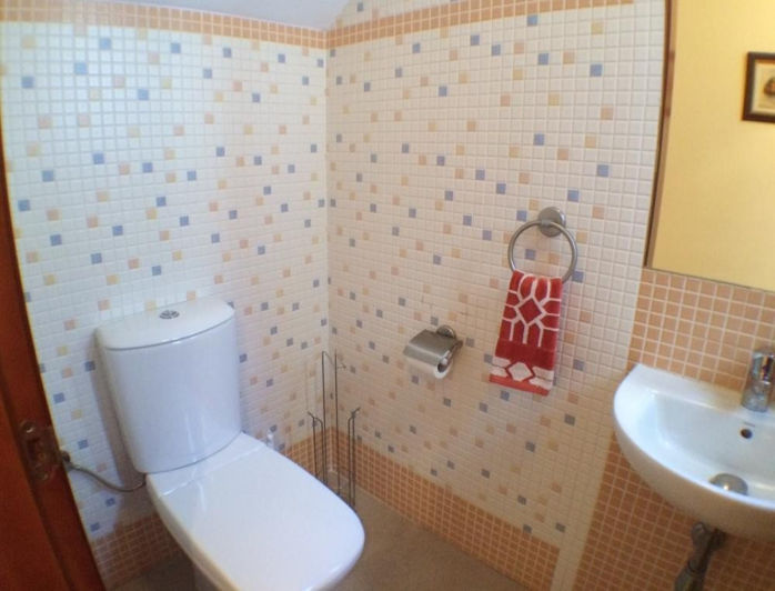 Image No.29-5 Bed Property for sale