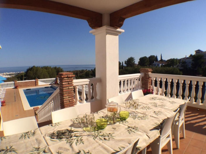 Image No.5-5 Bed Property for sale