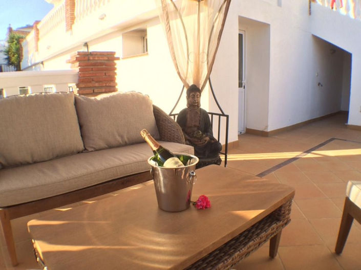 Image No.8-5 Bed Property for sale