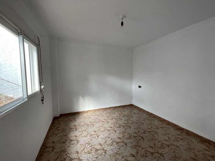 Image No.21-4 Bed Property for sale