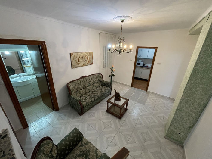 Image No.5-4 Bed Property for sale