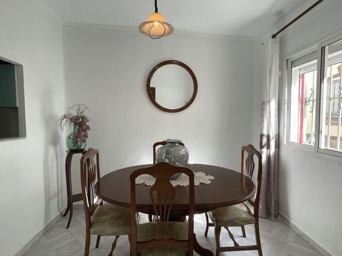 Image No.9-4 Bed Property for sale