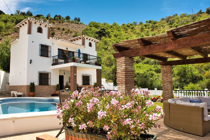 Image No.37-5 Bed Property for sale