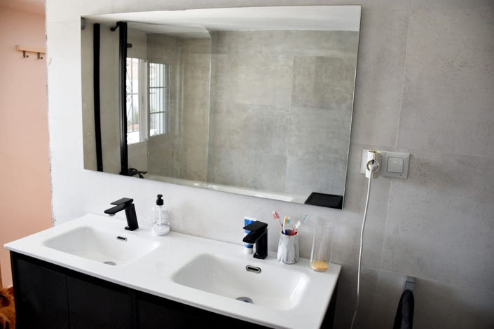 Image No.20-3 Bed Property for sale