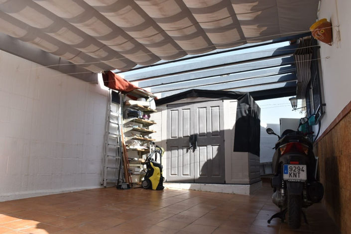 Image No.35-3 Bed Property for sale