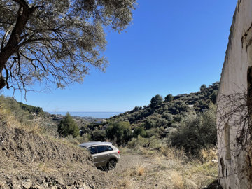 13-5fd73dea700db77384c091ca9818b1a9