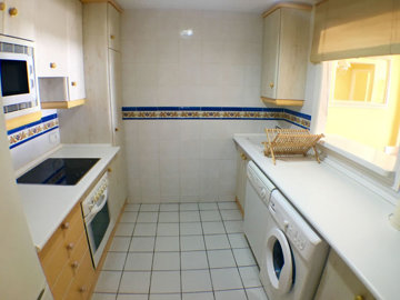 10-bb915d1cb19341576dcdc994b81ab9c5