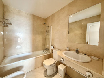 15-11d12f2f454f2f5e9b981fdd8b901d51