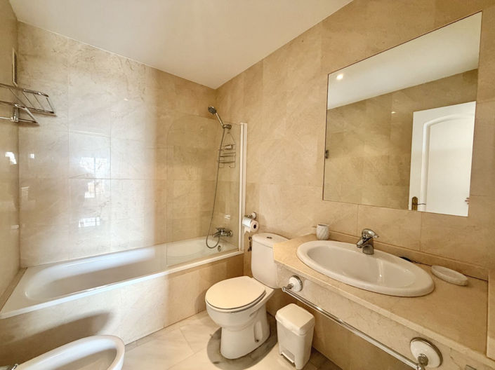 Image No.17-Propriété de 2 chambres à vendre à Nerja