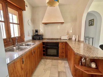 9-467d0cee5b725f3ef65f102a0c2e69c0