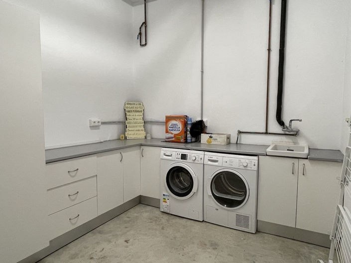 Image No.29-5 Bed Property for sale