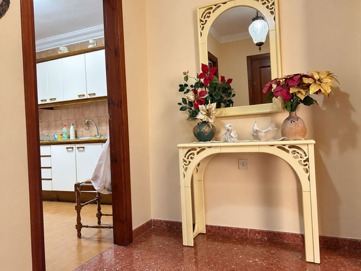 Image No.7-3 Bed Property for sale