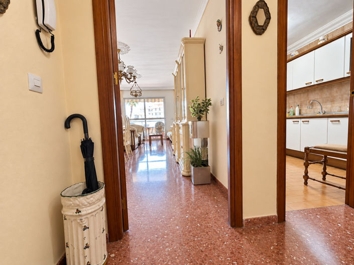 Image No.8-3 Bed Property for sale