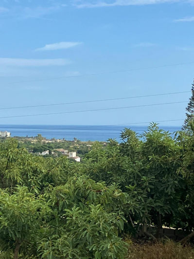 Image No.41-6 Bed Property for sale