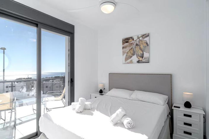 Image No.11-3 Bed Property for sale