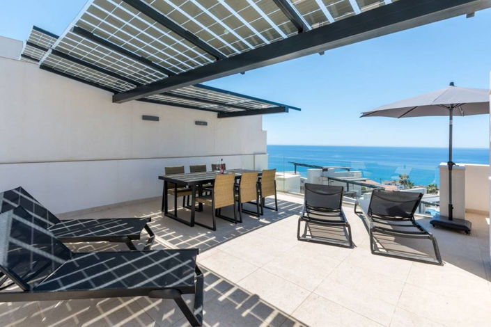 Image No.3-3 Bed Property for sale