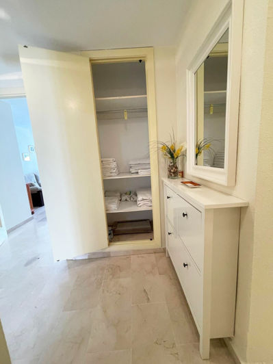 Image No.11-3 Bed Property for sale