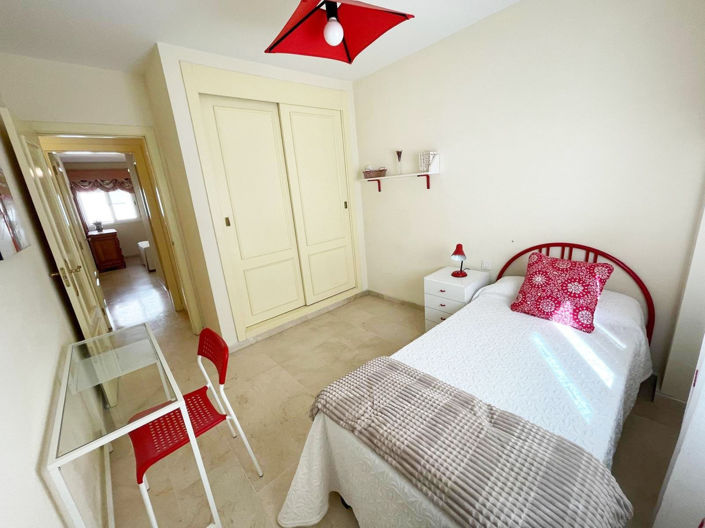 Image No.7-3 Bed Property for sale