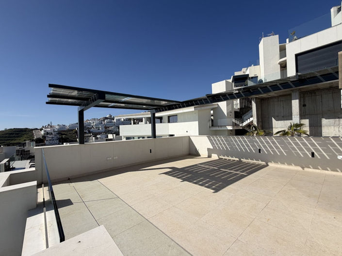 Image No.16-3 Bed Property for sale