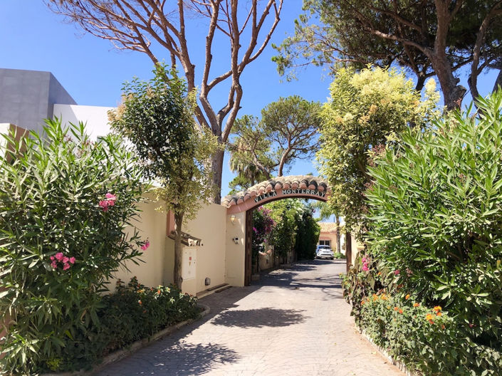 Image No.33-5 Bed Property for sale