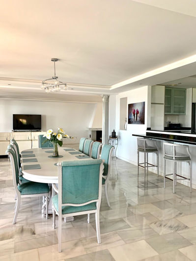 Image No.9-5 Bed Property for sale