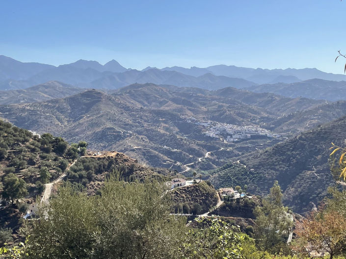 Image No.22-3 Bed Property for sale