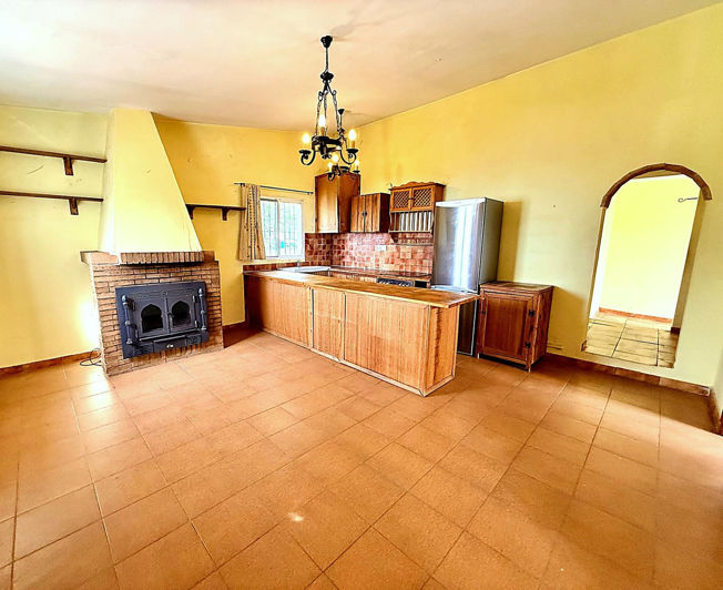 Image No.5-3 Bed Property for sale