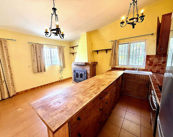 Image No.6-3 Bed Property for sale