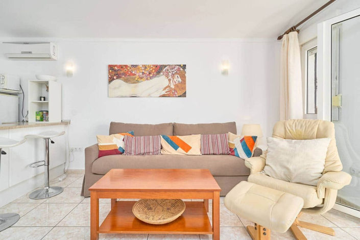 Image No.8-1 Bed Property for sale