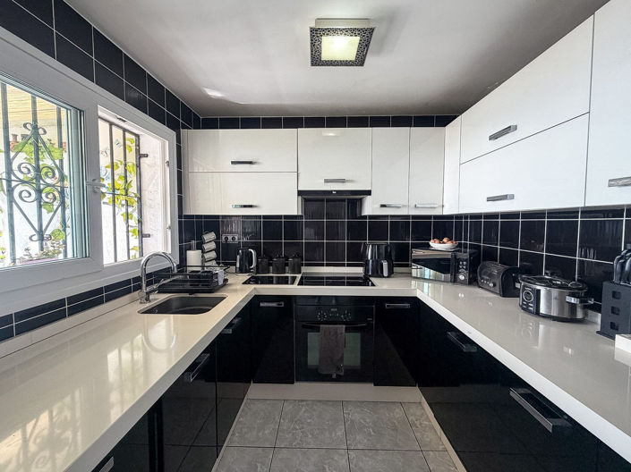 Image No.9-Propriété de 2 chambres à vendre à Torrox