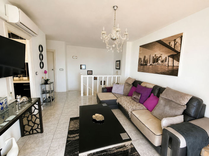 Image No.9-2 Bed Property for sale