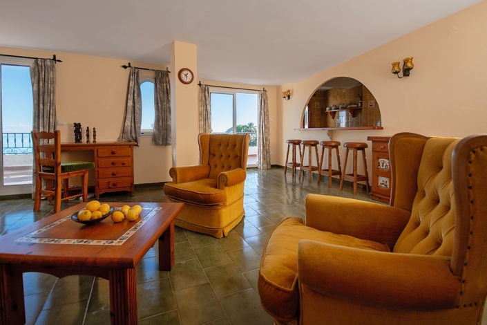 Image No.2-2 Bed Property for sale