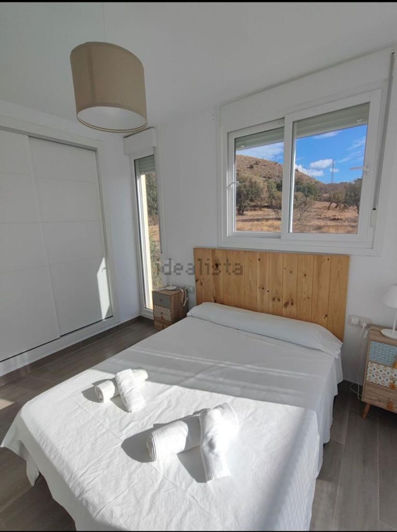 Image No.12-3 Bed Property for sale