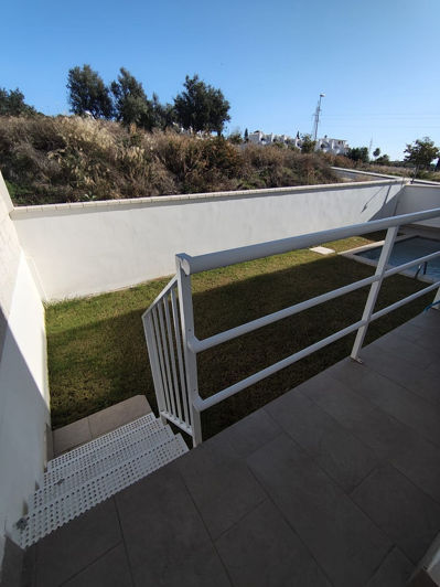 Image No.26-3 Bed Property for sale